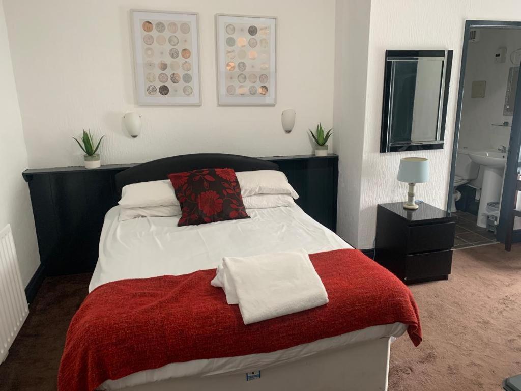 הרטלפול Trinity Guest House מראה חיצוני תמונה