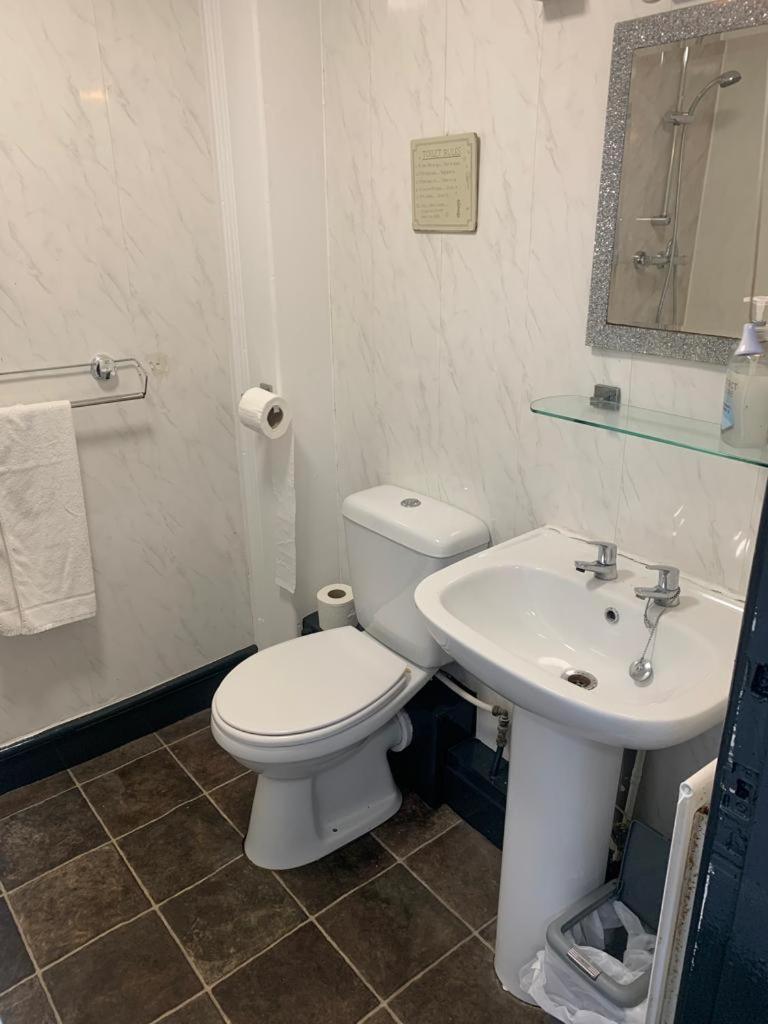 הרטלפול Trinity Guest House מראה חיצוני תמונה